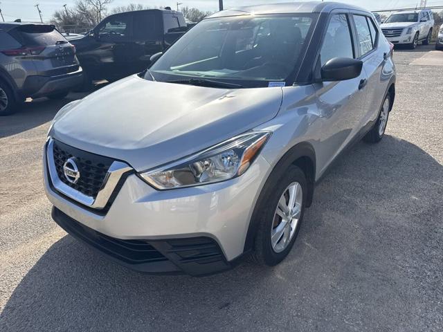 2020 Nissan Kicks S FWD