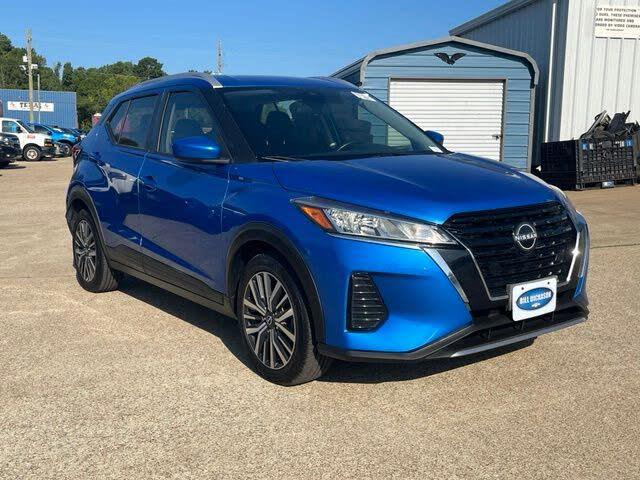 2022 Nissan Kicks SV