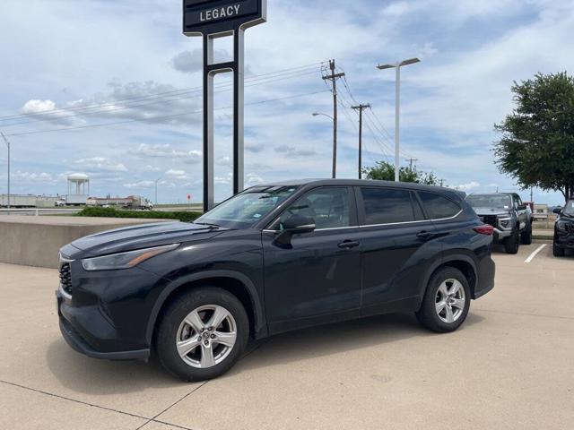 2023 Toyota Highlander L FWD