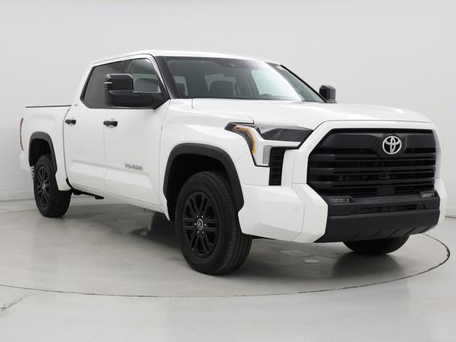 2022 Toyota Tundra 4WD SR5