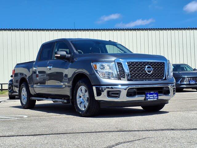 2018 Nissan Titan SV RWD
