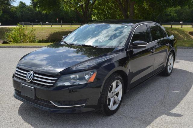 2014 Volkswagen Passat 1.8T S