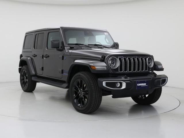 2025 Jeep Wrangler Sahara 4WD