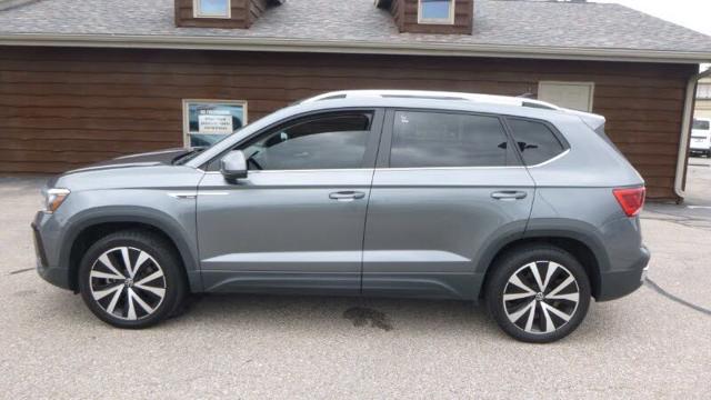 2023 Volkswagen Taos SE