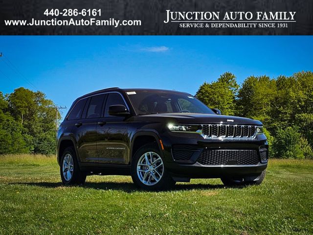 2026 Jeep Grand Cherokee Laredo X 4WD