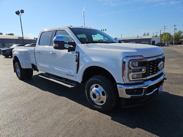 2027 Ford Super Duty F-350 Lariat