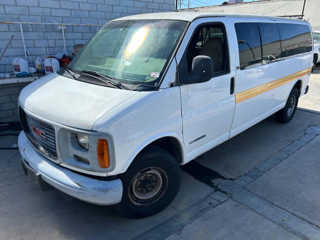 2002 GMC Savana 3500