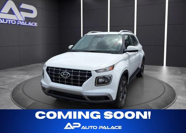 2025 Hyundai Venue SEL FWD