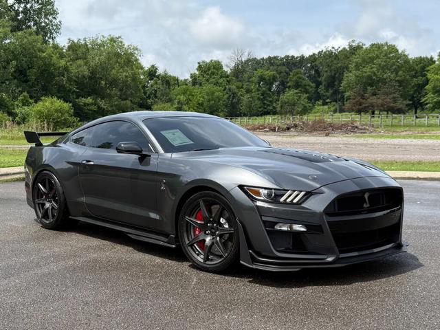 2020 Ford Mustang Fastback RWD
