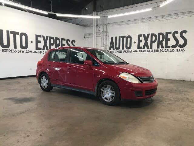 2011 Nissan Versa 1.8 S