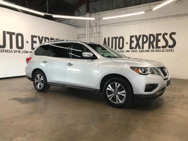 2017 Nissan Pathfinder SL