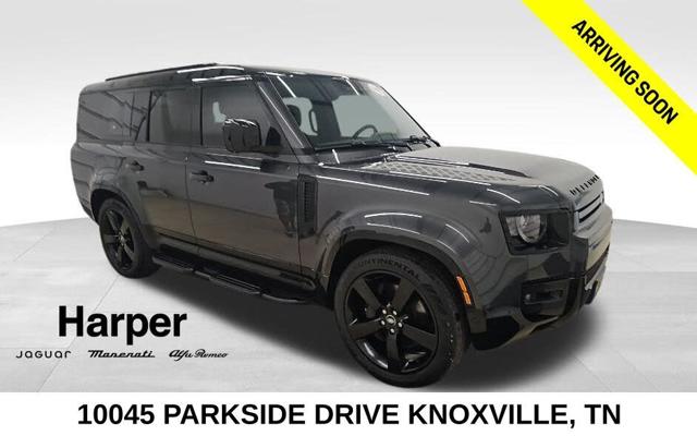 2024 Land Rover Defender 130 P400 X-Dynamic SE AWD
