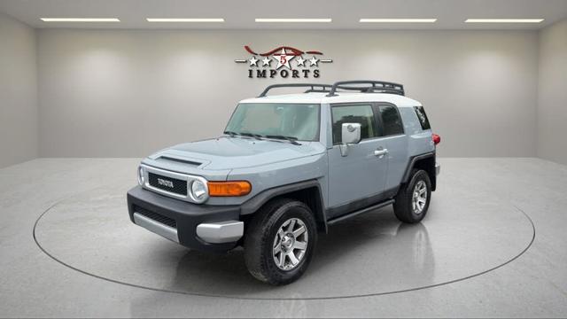 2014 Toyota FJ Cruiser Base