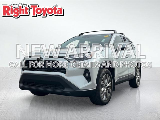 2024 Toyota RAV4 XLE Premium