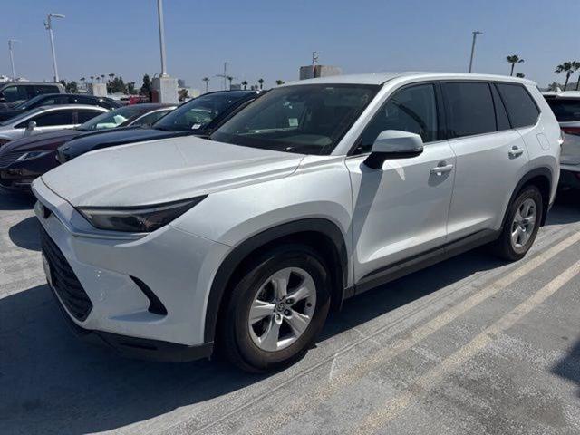 2025 Toyota Grand Highlander LE