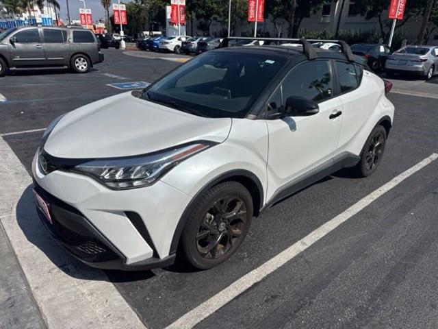 2022 Toyota C-HR XLE