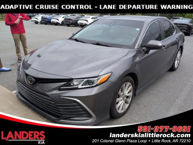 2022 Toyota Camry LE FWD