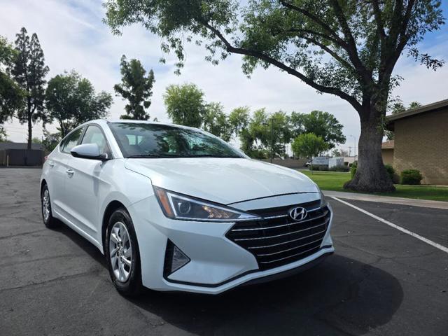 2019 Hyundai Elantra SE FWD