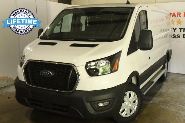 2025 Ford Transit Cargo Van 250 Low Roof RWD
