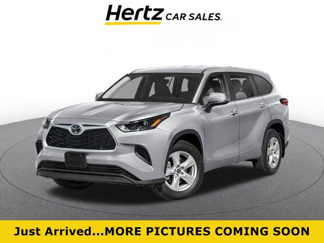 2025 Toyota Highlander LE FWD