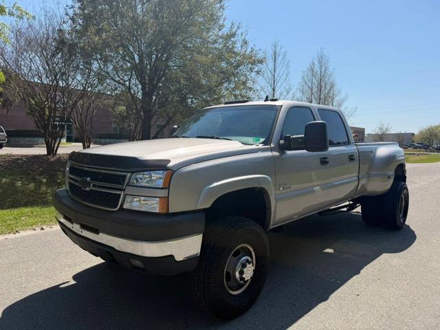 2006 Chevrolet Silverado 3500 LS