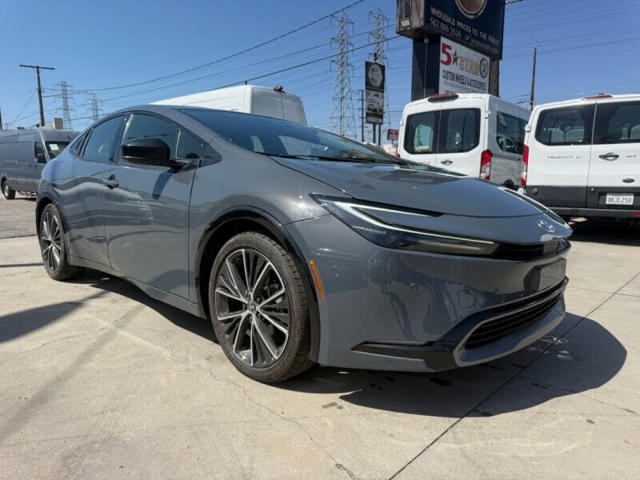 2024 Toyota Prius XLE