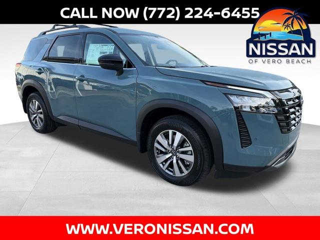 2026 Nissan Pathfinder SL FWD