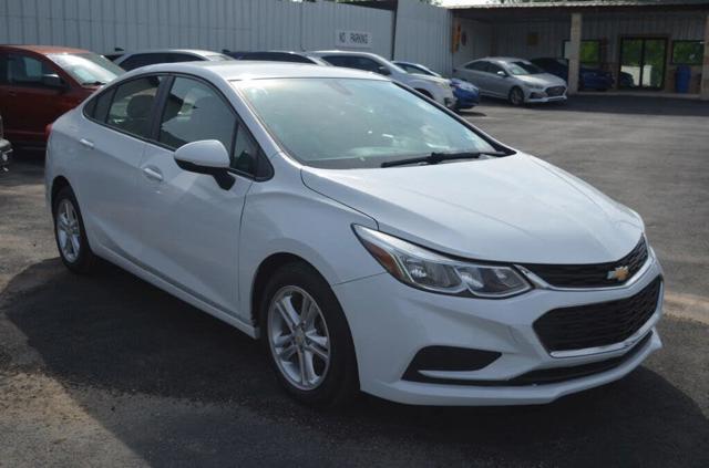 2016 Chevrolet Cruze LS Sedan FWD