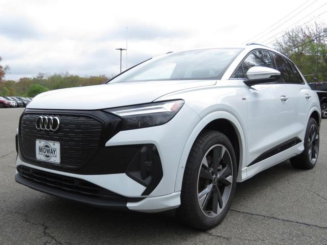 2024 Audi Q4 e-tron quattro Premium Plus 50