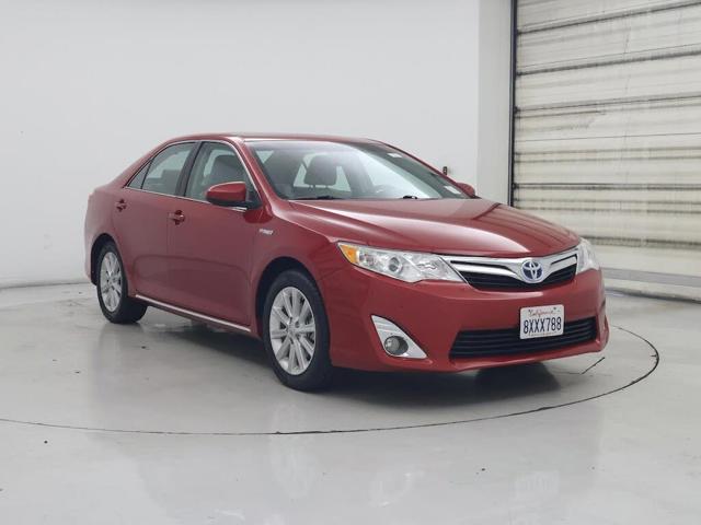 2014 Toyota Camry Hybrid XLE FWD