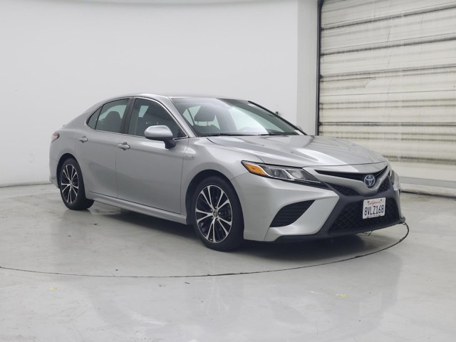 2018 Toyota Camry SE FWD