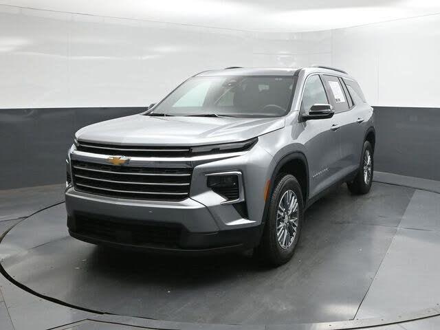 2025 Chevrolet Traverse LT FWD
