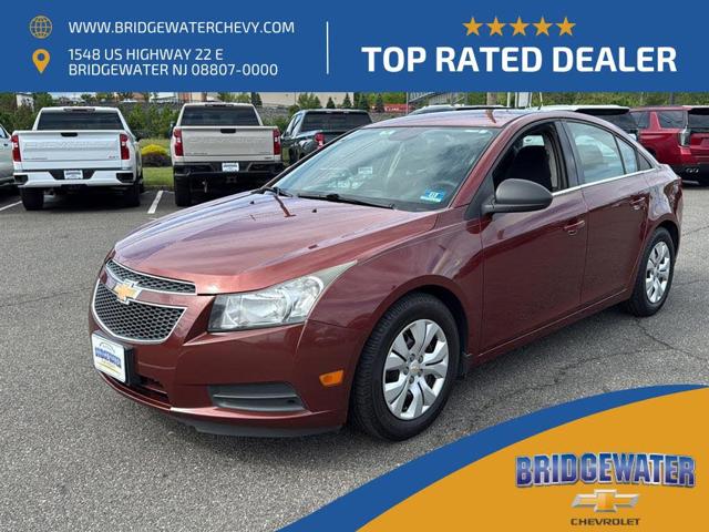 2012 Chevrolet Cruze LS Sedan FWD