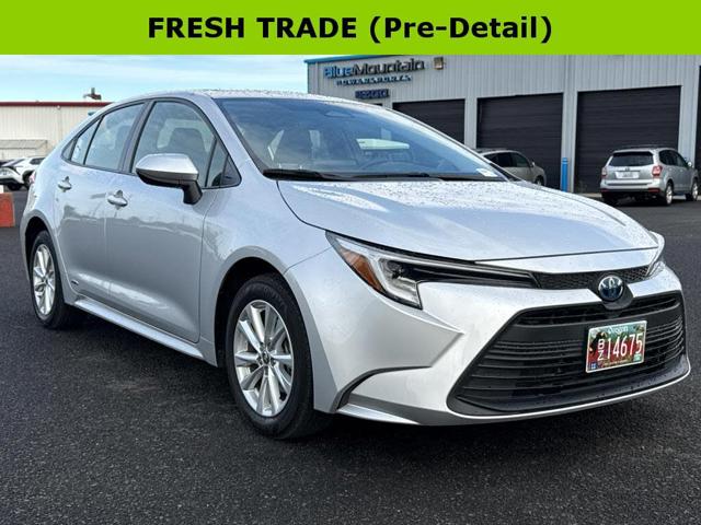 2023 Toyota Corolla Hybrid LE AWD