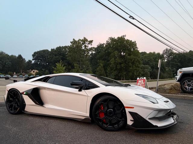 2014 Lamborghini Aventador LP 700-4
