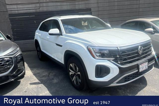 2025 Volkswagen Atlas Cross Sport SE