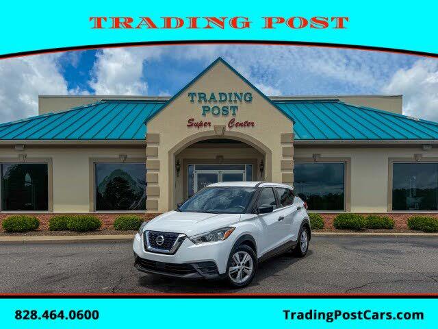 2020 Nissan Kicks S FWD