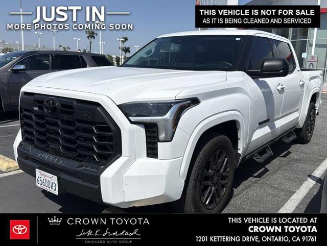 2023 Toyota Tundra 4WD SR5