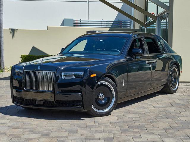 2026 Rolls-Royce Phantom Base