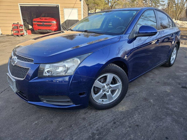2013 Chevrolet Cruze 1LT Sedan FWD