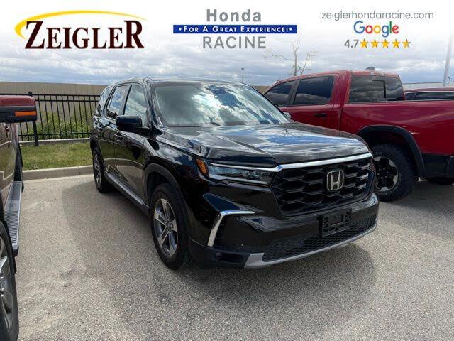 2024 Honda Pilot EX-L AWD with Captains Chairs