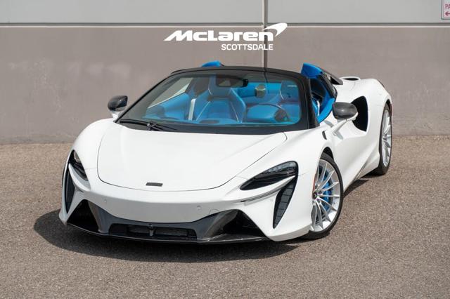 2025 McLaren Artura Spider Base