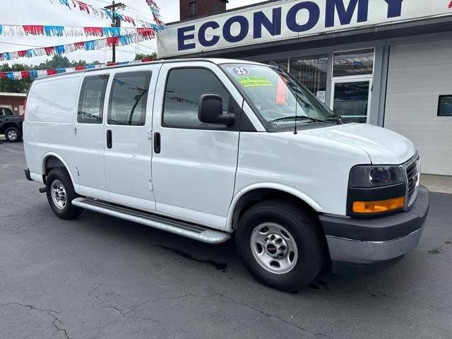2025 GMC Savana 2500