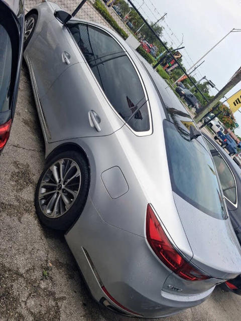 2017 Kia Cadenza Premium