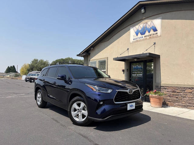 2021 Toyota Highlander LE