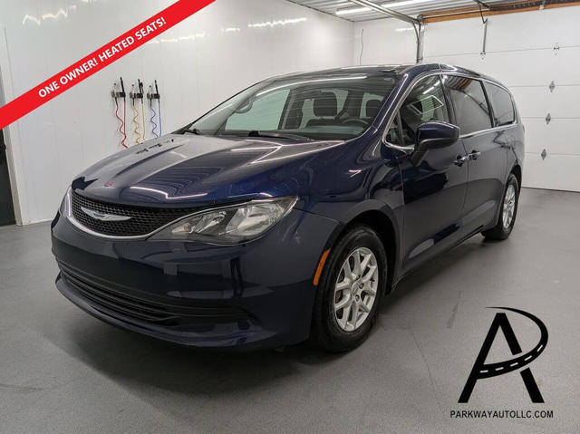 2020 Chrysler Voyager LX
