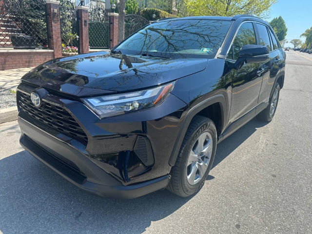 2022 Toyota RAV4 XLE AWD