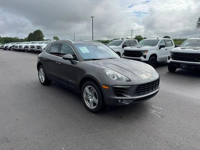 2015 Porsche Macan S