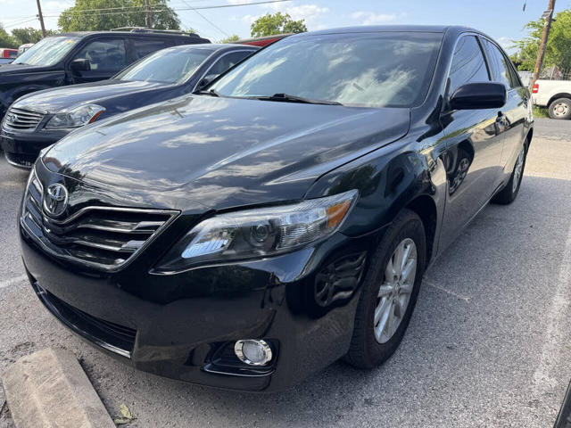 2011 Toyota Camry XLE V6