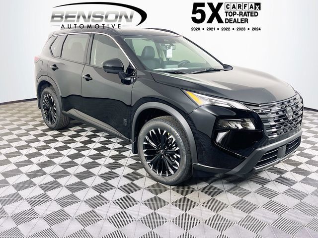 2026 Nissan Rogue Dark Armor FWD